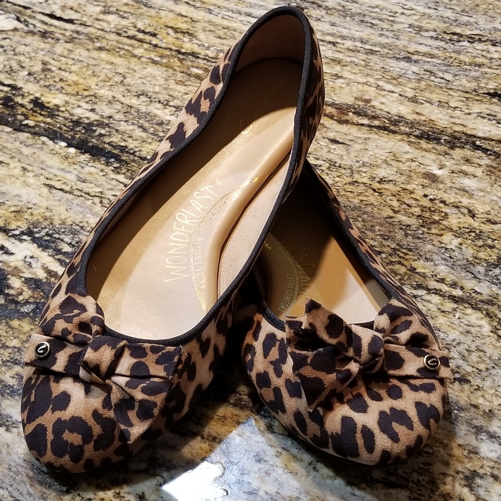 Circus by Sam Edelman Brown Leopard Print Flats